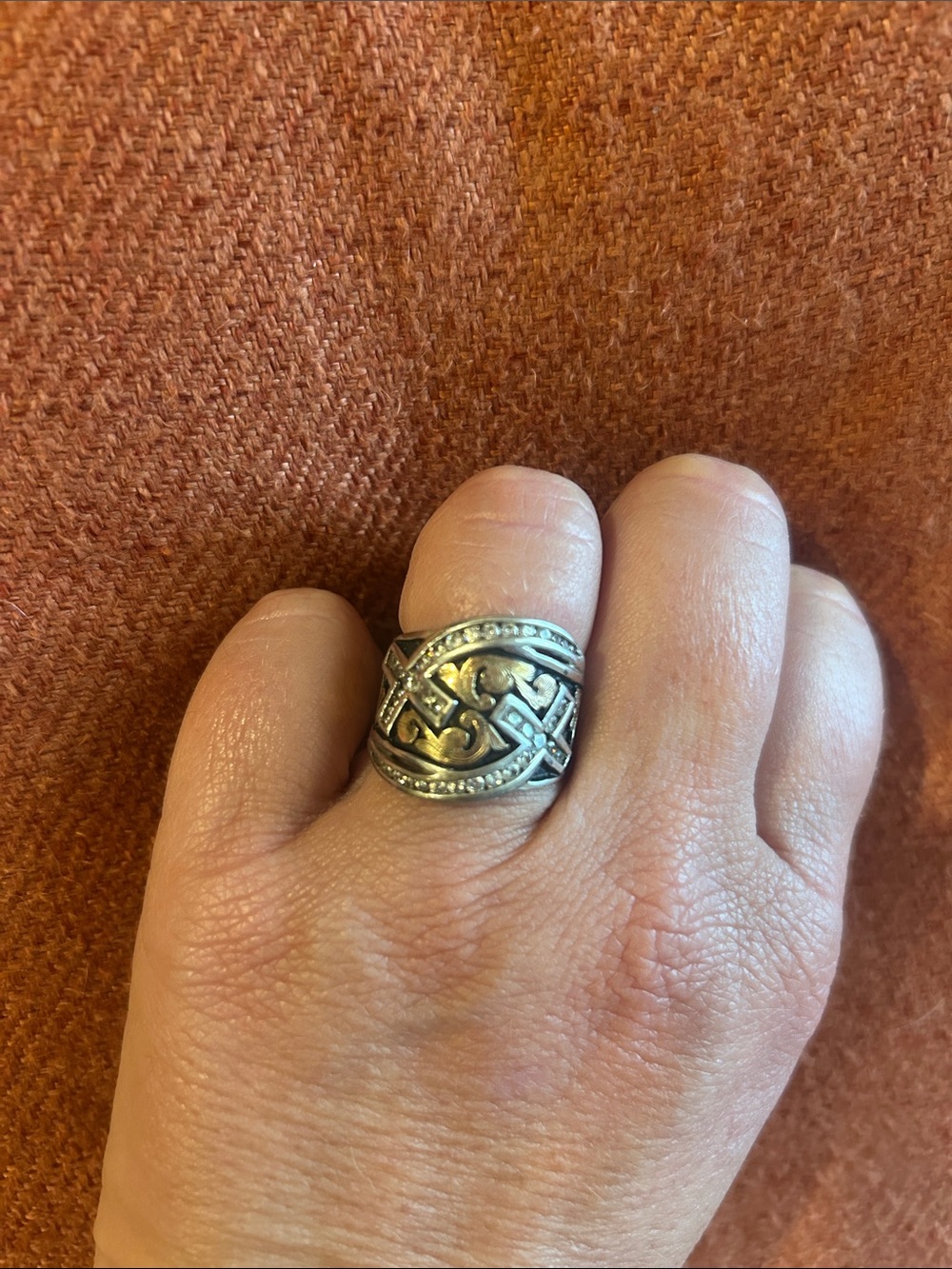 Bob berg size 7 ring